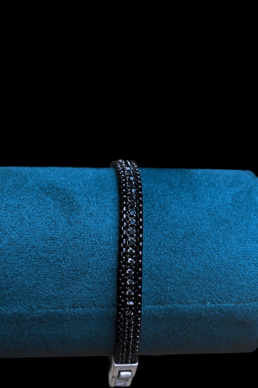 Bracciale Eleganza Geometrica con Zirconi in argento 925 con zirconi - Larù Gioielli (per Bracciali) Bracciale Eleganza Geometrica con Zirconi in argento 925 elegante - Larù Gioielli (per Collane) Bracciale Eleganza Geometrica con Zirconi in argento 925 luminosi - s