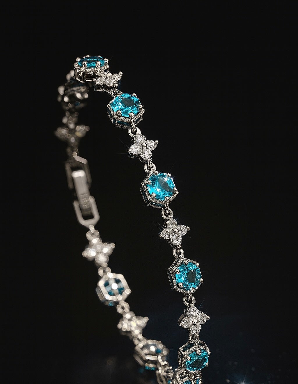 Bracciale acquamarina unisex in argento 925 con zirconi - Larù Gioielli (per Bracciali) Bracciale acquamarina unisex in argento 925 elegante - Larù Gioielli (per Collane) Bracciale acquamarina unisex in argento 925 luminosi - s