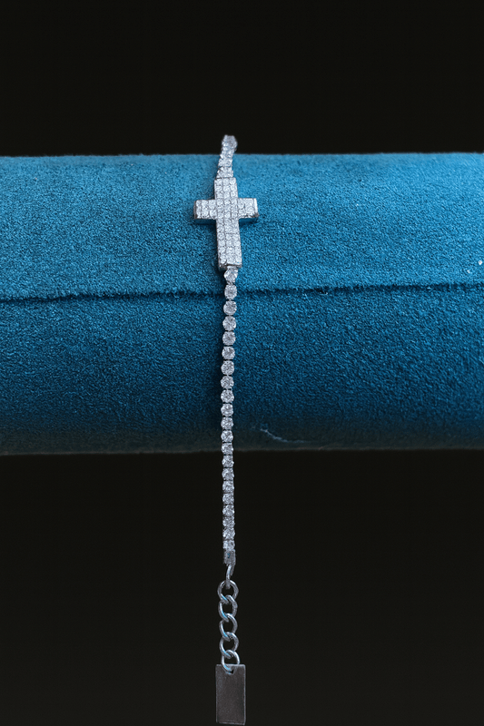 Bracciale Tennis in Acciaio con Croce in argento 925 con zirconi - Larù Gioielli (per Bracciali) Bracciale Tennis in Acciaio con Croce in argento 925 elegante - Larù Gioielli (per Collane) Bracciale Tennis in Acciaio con Croce in argento 925 luminosi - s