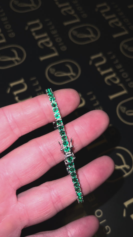 Tennis verde imperiale . Creato a mano placcato in vero oro 18k. Zirconi 6A effetto diamante